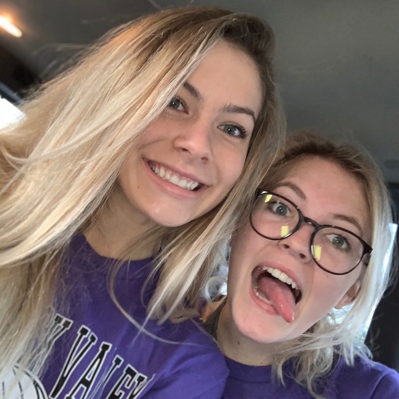 Meet your Posher, Jenna - Picture 1 of 1